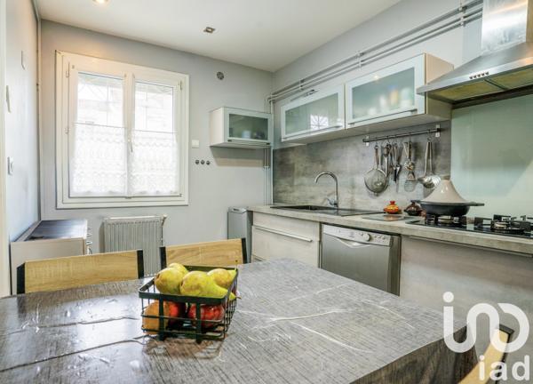 Maison à vendre 6 pièces 92 m² Les Mureaux