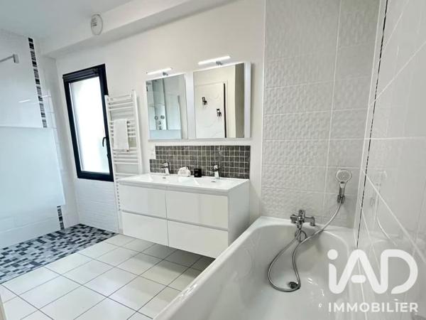 Location maison 5 pièces 120 m² Angoulême