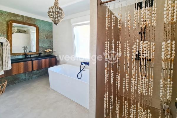 Maison à vendre 9 pièces de 316 m² à Gréoux-les-Bains