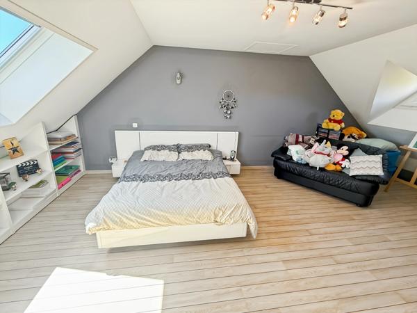 Caudry – Secteur recherché. Vue dégagée. 3 600 m² de terrain.