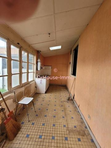Terrain à vendre 2 pièces de 196 m²