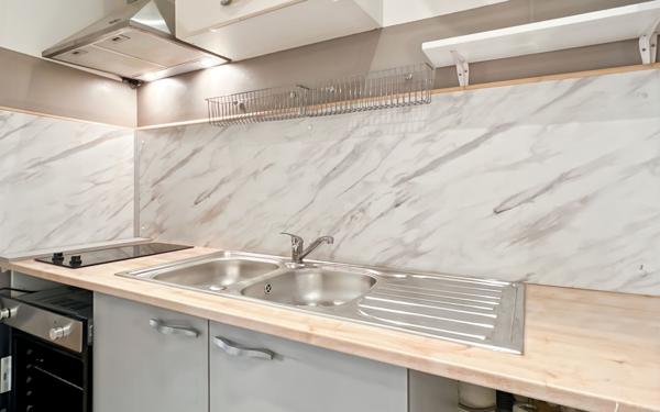 Appartement à vendre    1 pièce • 31,97 m2 Aix-en-Provence