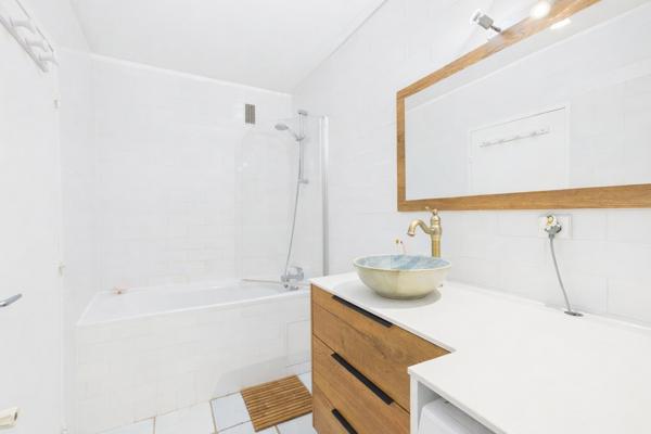 Appartement Paris 2 pièces 52m2