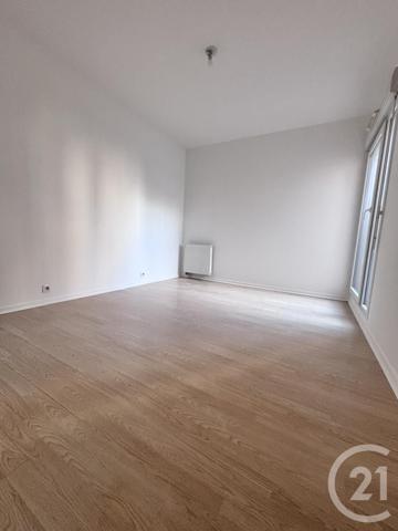 Appartement F3 à vendre  3 pièces - 69,46 m2 LA PLAINE ST DENIS - 93