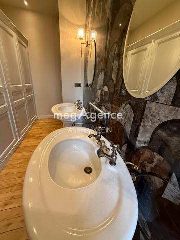 Maison à SENS, 89100 - 10 pièces 320m²