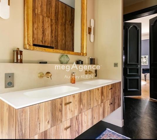 Maison à SENS, 89100 - 10 pièces 320m²