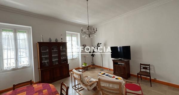À vendre Maison 7 pièces 270 m² - Lunel 34400