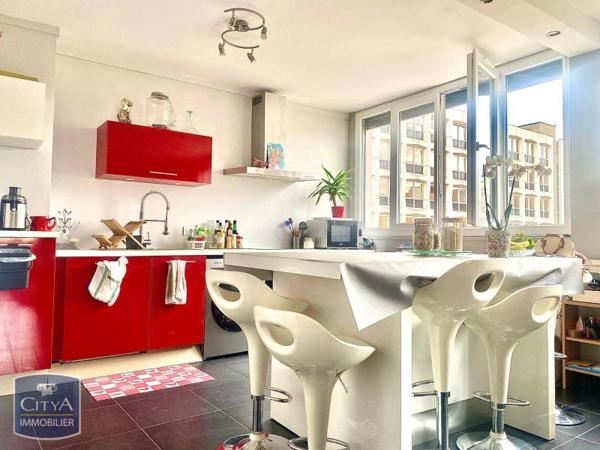 Appartement à louer 2 pièces 62.78m²
