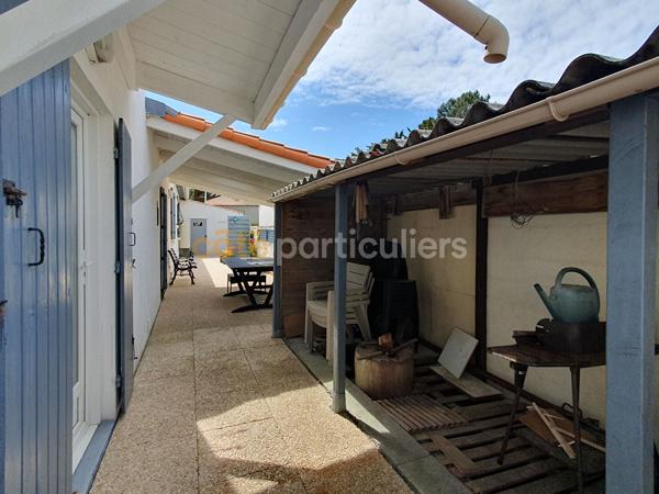Vente
                Maison120 m² - 4 Pièces -
                    L AIGUILLON LA PRESQU ILE (85460)