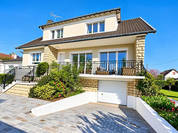 Maison Conflans Sainte Honorine 7 pièce(s) 145 m2 598 000 € **  - Référence  8335