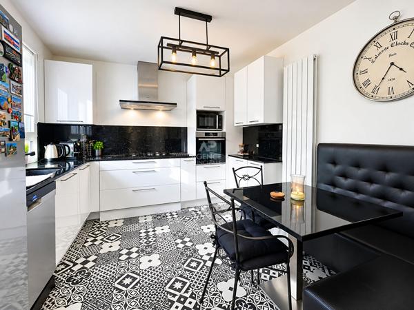 Maison Conflans Sainte Honorine 7 pièce(s) 145 m2 598 000 € **  - Référence  8335