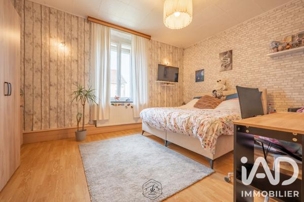 Maison à vendre 5 pièces 185,76 m² Crusnes