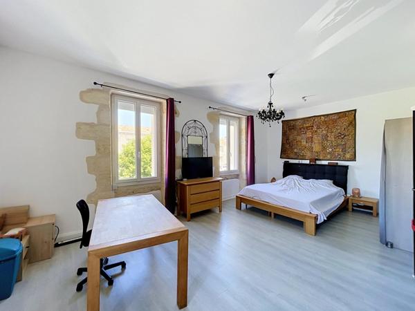 Maison de ville, 4 chambres, piscine