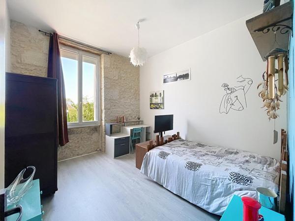 Maison de ville, 4 chambres, piscine
