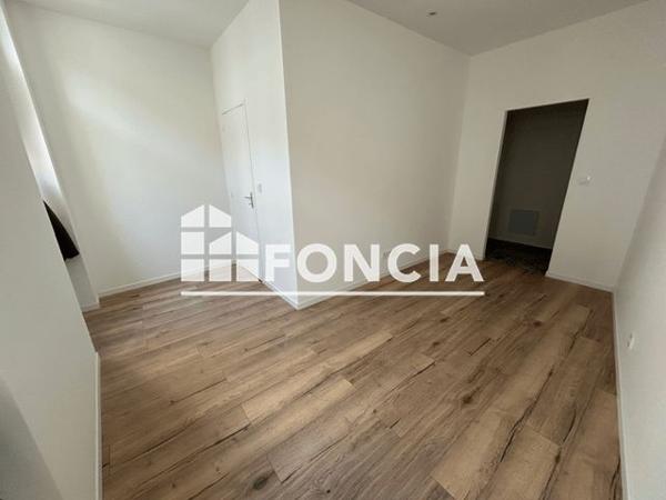 Location Appartement 2 pièces 38.5 m² - 38 Rue de l'Hôtel de ville Castres 81100