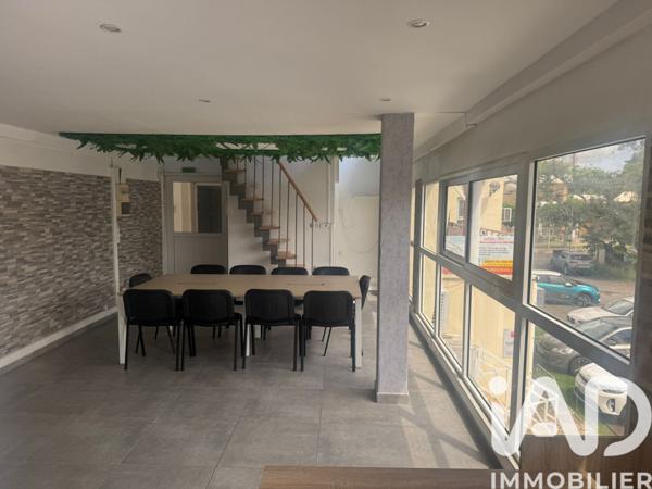 Immeuble à vendre 36 m² Les Abymes