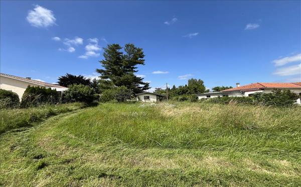 Terrain à vendre |  Pompignac |  946 m²
