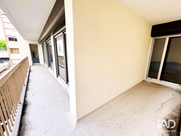 Appartement à vendre 4 pièces 91 m² Paris 11