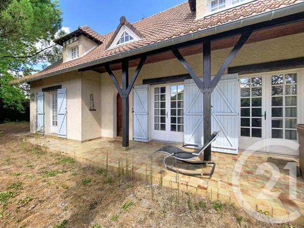 Maison à vendre  4 pièces - 138 m 2   LAIGNEVILLE  - 60
