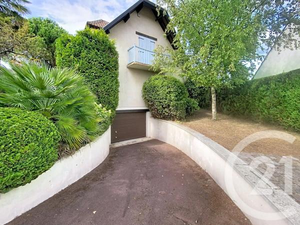 Maison à vendre  4 pièces - 138 m 2   LAIGNEVILLE  - 60