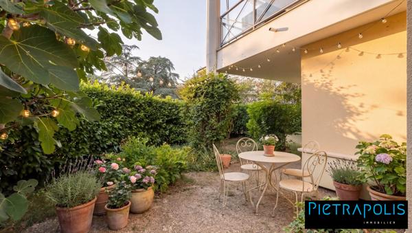 Lumineux rez-de-jardin à la vente, Clos Monteverdi, Point du Jour.