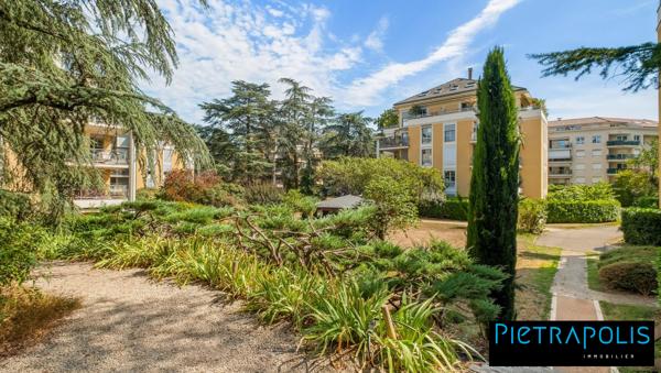 Lumineux rez-de-jardin à la vente, Clos Monteverdi, Point du Jour.