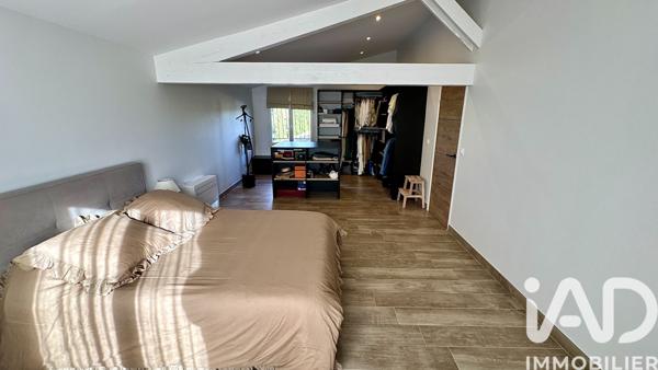 Maison à vendre 6 pièces 177 m² Jonquerettes