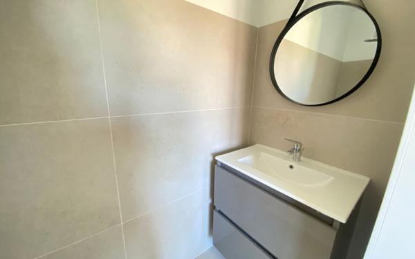 Maison à vendre    5 pièces •  La Ville-Dieu-du-Temple