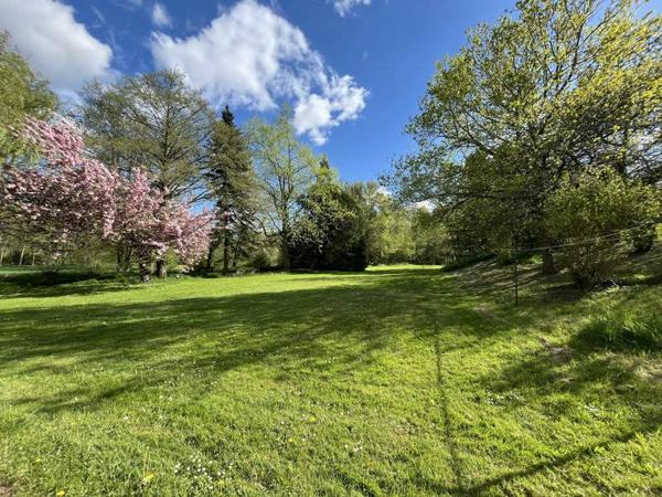 Maison à vendre |  Valençay |  11 pièces | 401 m²