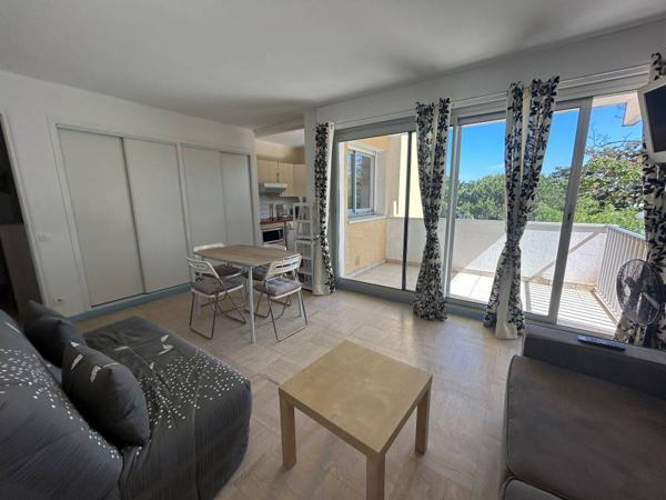 APPARTEMENT à SAINT PALAIS SUR MER
