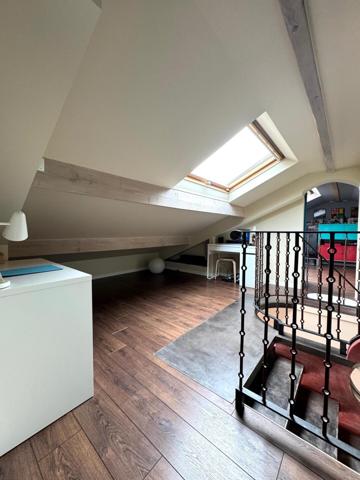 ''Original House'' de 5 pièces 110m2 ... + Terrasse + Jardin + Dépendance...