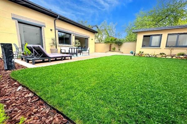 ''Original House'' de 5 pièces 110m2 ... + Terrasse + Jardin + Dépendance...