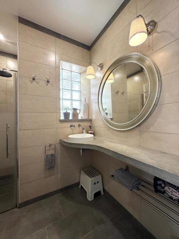 ''Original House'' de 5 pièces 110m2 ... + Terrasse + Jardin + Dépendance...