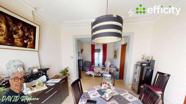 Maison
         5 pièces
        - 150 m² 90 000 € *
