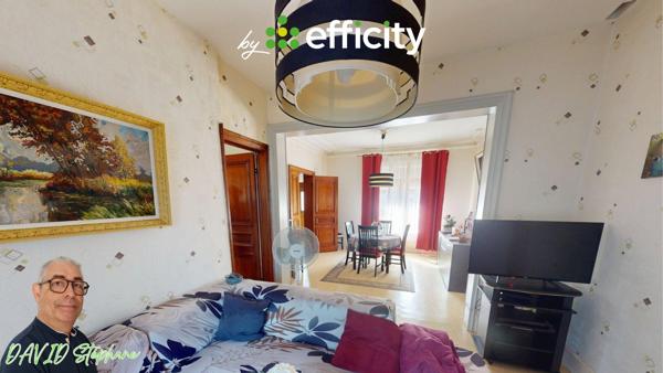 Maison
         5 pièces
        - 150 m² 90 000 € *