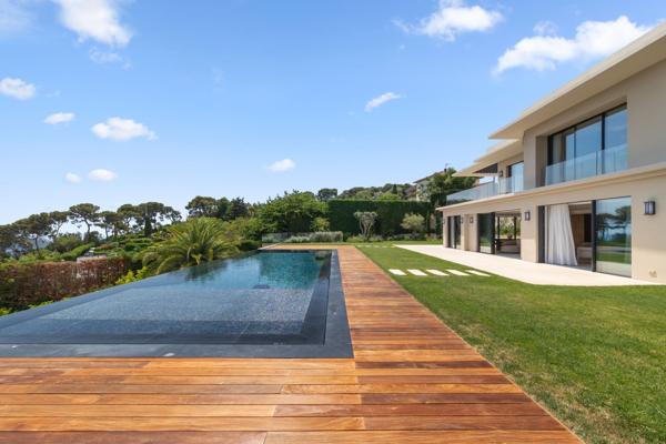 Vente Maison contemporaine Nice 8 Pièces 360 m²