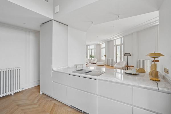 Vente Appartement de luxe Paris 16 4 Pièces 146.5 m²