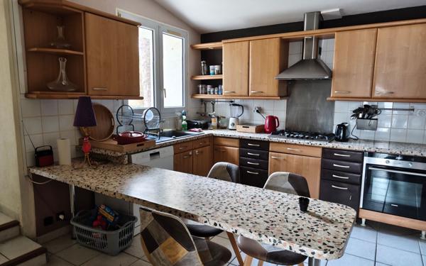 Maison à vendre    4 pièces • 112 m2 Rochefort
