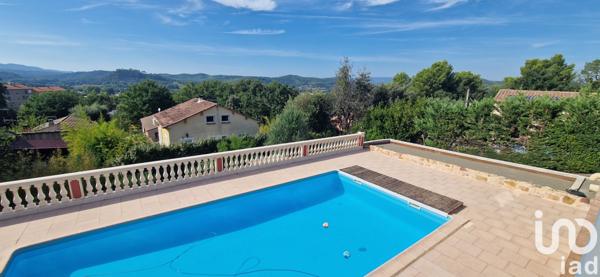 Maison à vendre 8 pièces 206 m² Vidauban
