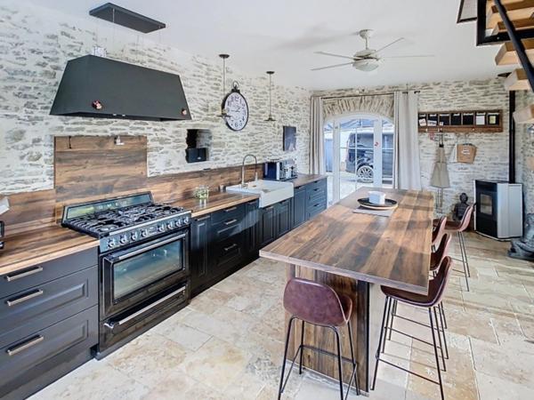 Corps de ferme à vendre 6 pièces SEYSSEL (74)- Possibilité Maison d'hôtes ou gîte