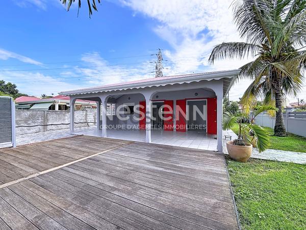 A LOUER MAISON F4  RENOVE DE PLAIN-PIED A PETIT PEROU AUX ABYMES