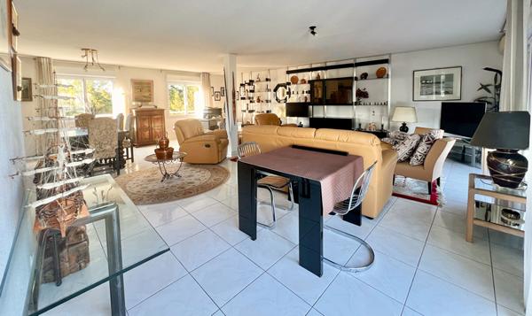 À vendre : Appartement spacieux 4 pièces à Saint-Raphaël