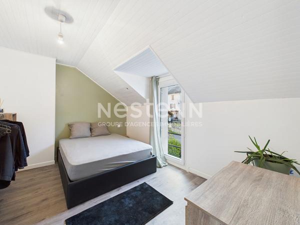 A Marmanhac, à Vendre Maison de type 5 avec 3 chambres, d'une superficie de 120 m².