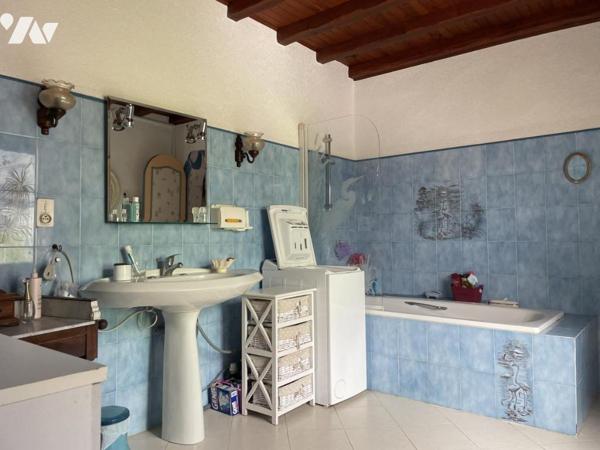 Maison + studio + garage aménageable