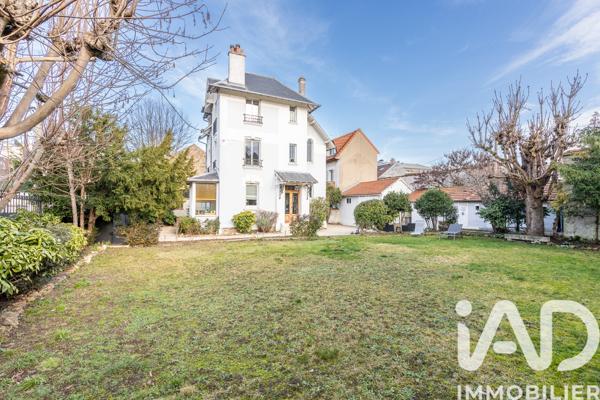 Maison à vendre 8 pièces 193,48 m² Montgeron