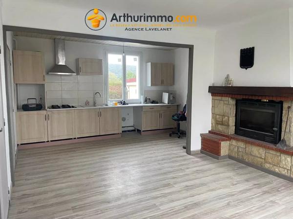 Location                                                      Maison
                        
                     4 pièces                      75 m2                     à Lavelanet