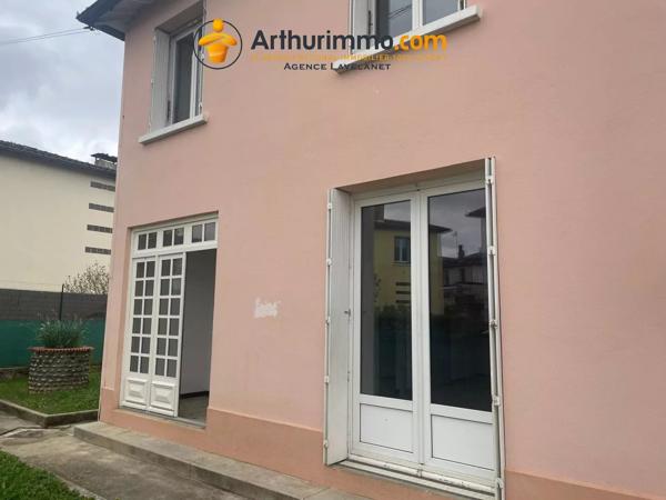 Location                                                      Maison
                        
                     4 pièces                      75 m2                     à Lavelanet