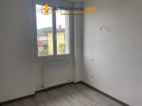 Location                                                      Maison
                        
                     4 pièces                      75 m2                     à Lavelanet