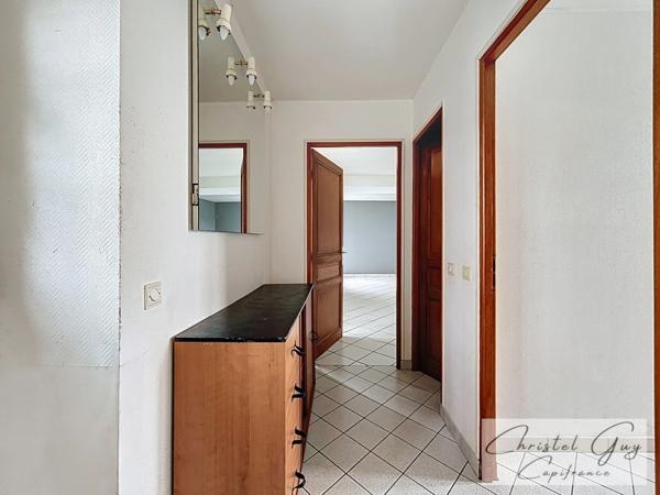 Montval sur Loir (72) Immeuble à vendre, 2 appartements