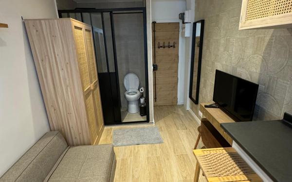 Appartement à louer    1 pièce • 10,26 m2 Paris 10